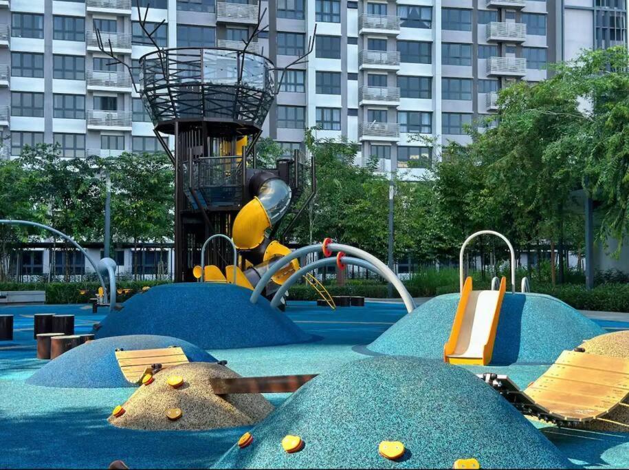 Apartment Mva17#family 8pax 3 M Vertica Velocity Mall Cheras Ikea Mytown Short Walk To Mrt & Lrt Maluri